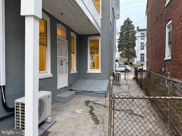 552 UNION ST, Columbia, PA 17512