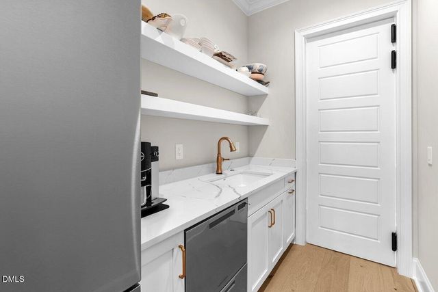 4 Weaver Court, Southern Pines, NC 28387