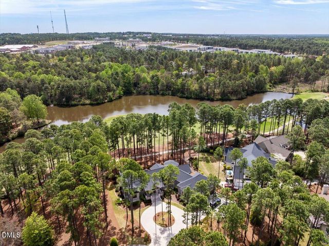 4 Weaver Court, Southern Pines, NC 28387