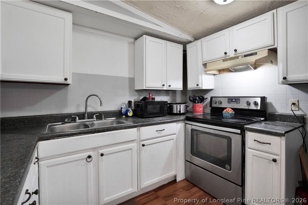 8521 Candlebrush Drive, Linden, NC 28356 — photo 10