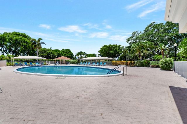 2686 NW 7th Court C, Delray Beach, FL 33445
