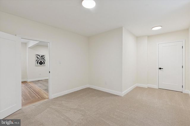 1960 ADAMS AVE, Abington, PA 19001