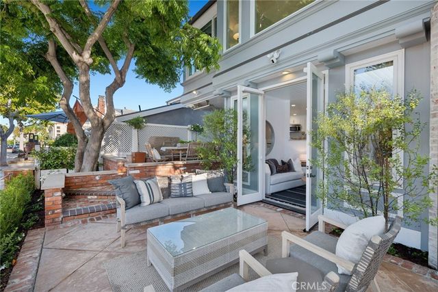 2117 Miramar Drive, Newport Beach, CA 92661