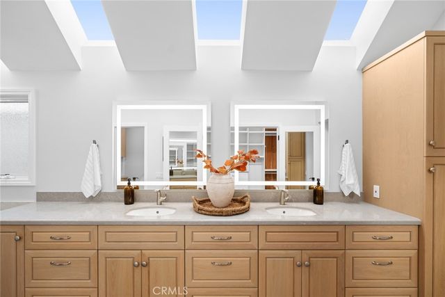 2117 Miramar Drive, Newport Beach, CA 92661
