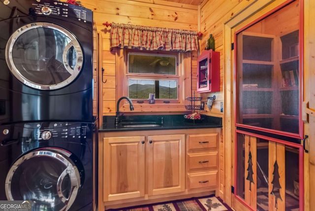 671 Stover Knob Trail, Cherry Log, GA 30522