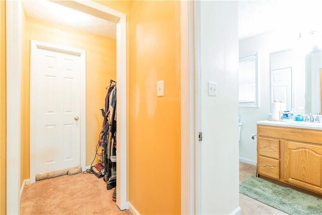 120 Warren Way, Fayetteville, GA 30215