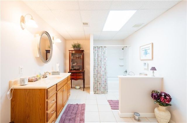 120 Warren Way, Fayetteville, GA 30215