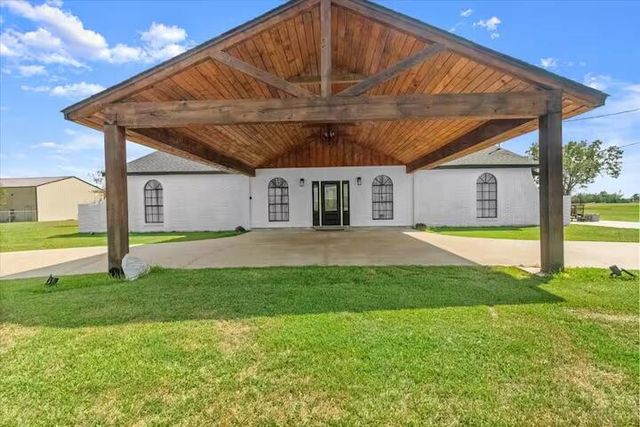 2822 Wilson Dr, Lake Charles, LA 70607