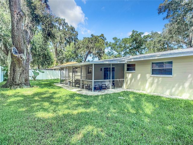 1014 INDIAN OAKS E, Daytona Beach, FL 32117
