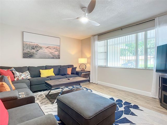 1014 INDIAN OAKS E, Daytona Beach, FL 32117