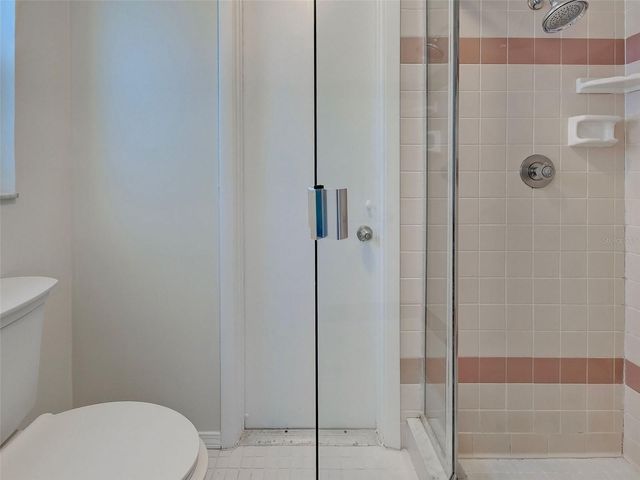 412 PINE TREE TERRACE, Venice, FL 34293