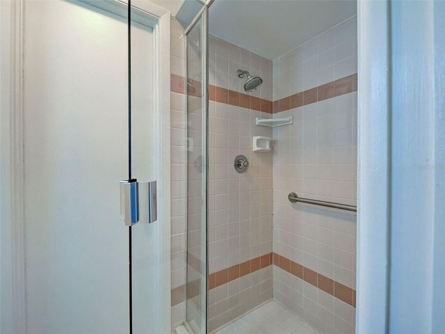 412 PINE TREE TERRACE, Venice, FL 34293