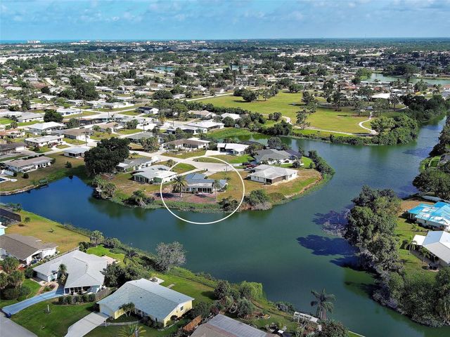 412 PINE TREE TERRACE, Venice, FL 34293