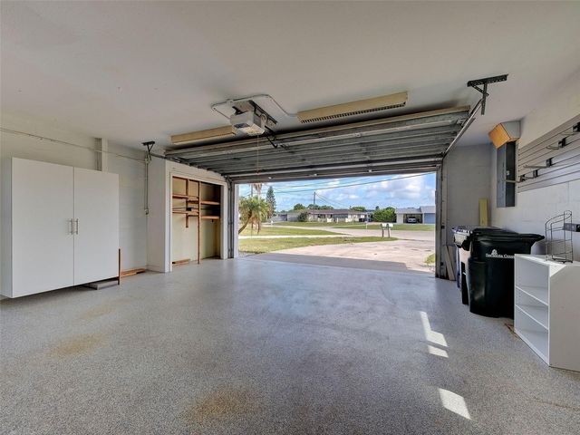 412 PINE TREE TERRACE, Venice, FL 34293
