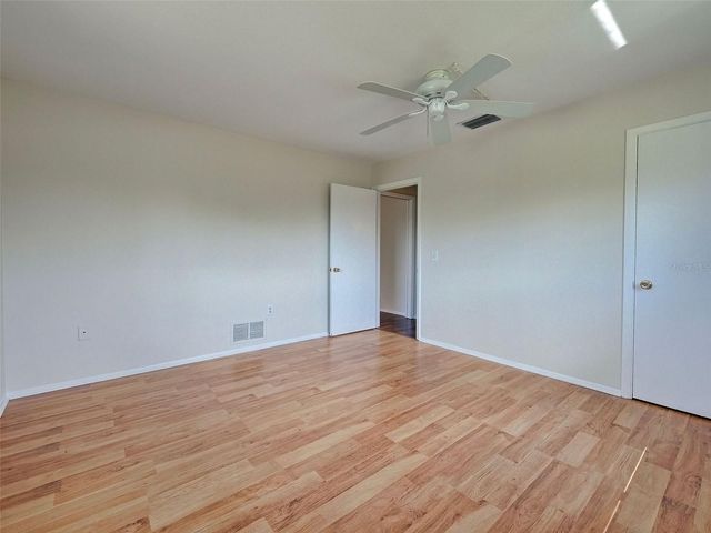 412 PINE TREE TERRACE, Venice, FL 34293