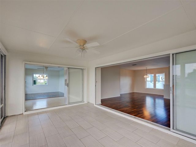 412 PINE TREE TERRACE, Venice, FL 34293