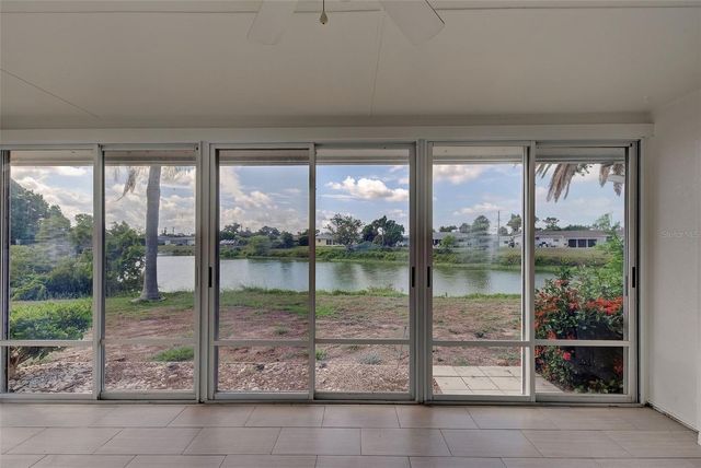 412 PINE TREE TERRACE, Venice, FL 34293