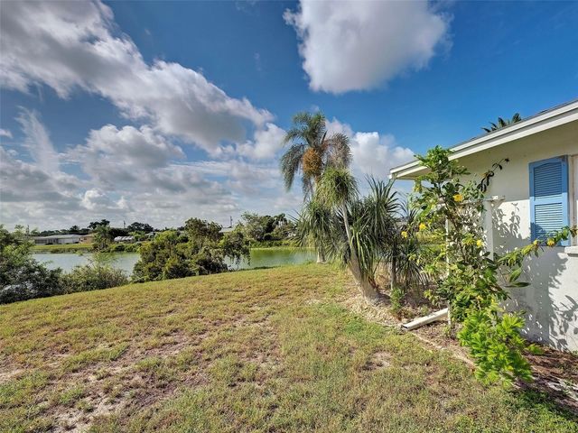 412 PINE TREE TERRACE, Venice, FL 34293