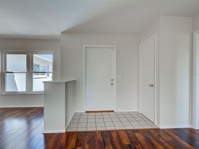 412 PINE TREE TERRACE, Venice, FL 34293