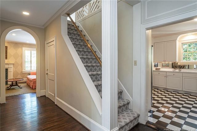 121 Stedman Street, Fayetteville, NC 28305