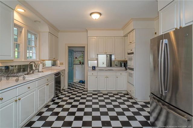 121 Stedman Street, Fayetteville, NC 28305