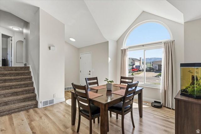 5793 S 4025 W, Roy, UT 84067