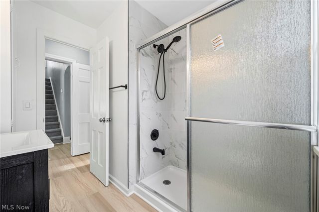 19608 Kings Highway, Warrensville Heights, OH 44122