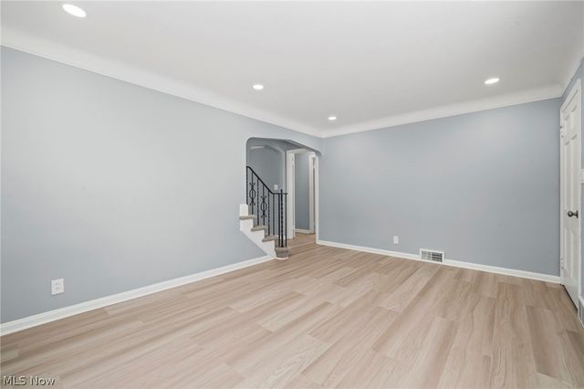 19608 Kings Highway, Warrensville Heights, OH 44122