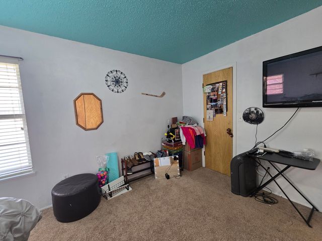 101 W Ollie Street, Floydada, TX 79235