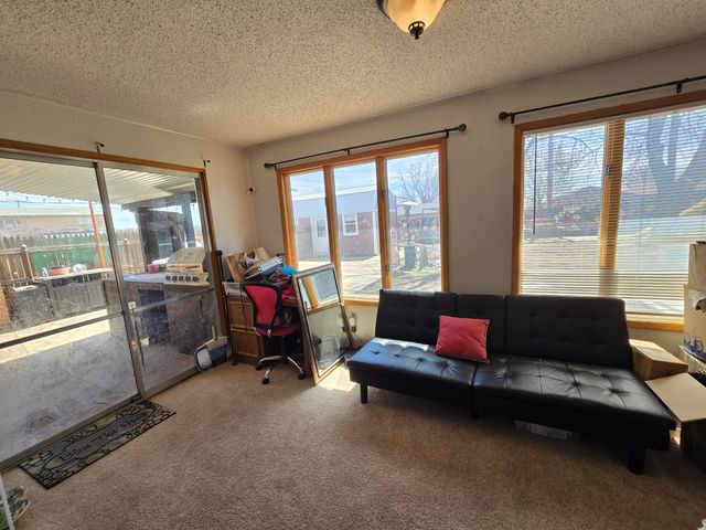 101 W Ollie Street, Floydada, TX 79235