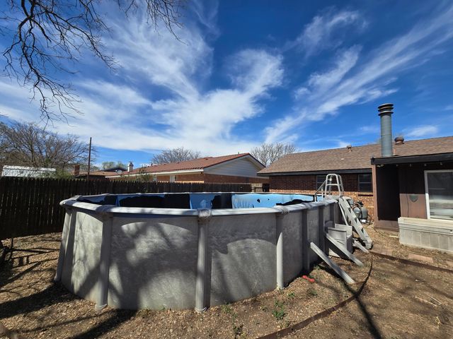 101 W Ollie Street, Floydada, TX 79235