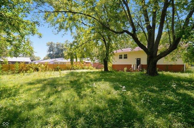 3925 Kivet Court, Indianapolis, IN 46235