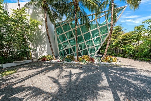 480 Ocean Boulevard, Golden Beach, FL 33160