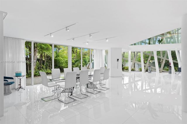 480 Ocean Boulevard, Golden Beach, FL 33160