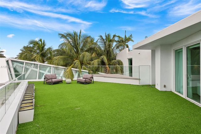 480 Ocean Boulevard, Golden Beach, FL 33160