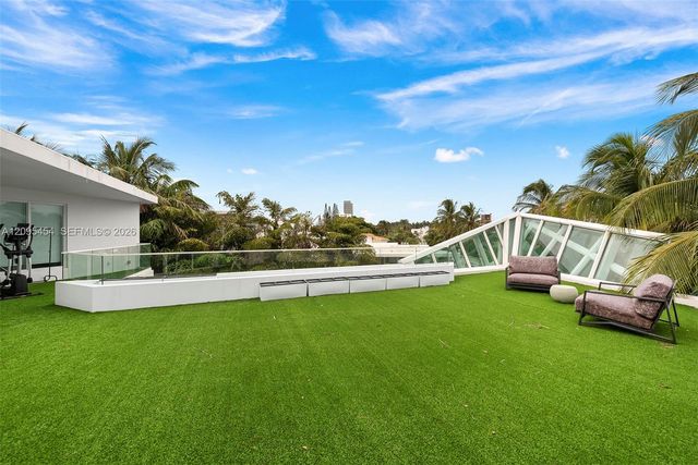 480 Ocean Boulevard, Golden Beach, FL 33160