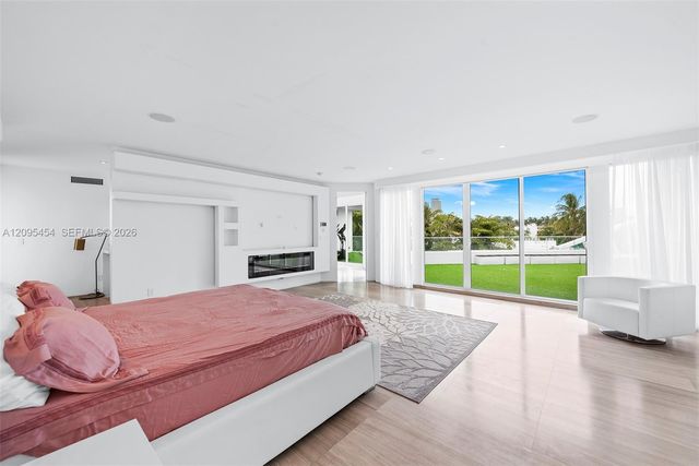 480 Ocean Boulevard, Golden Beach, FL 33160