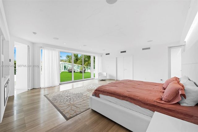 480 Ocean Boulevard, Golden Beach, FL 33160