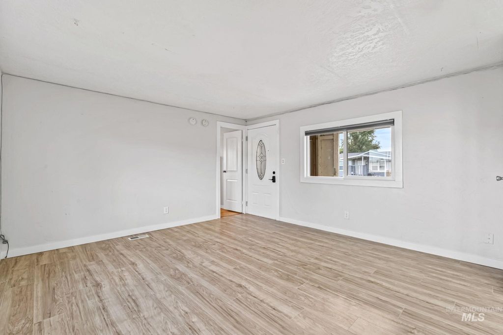 5015 E Ustick Rd 181, Caldwell, ID 83605 photo 10