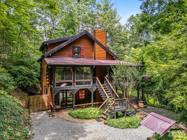 696 Top Of The Mountain Road, Hendersonville, NC 28739