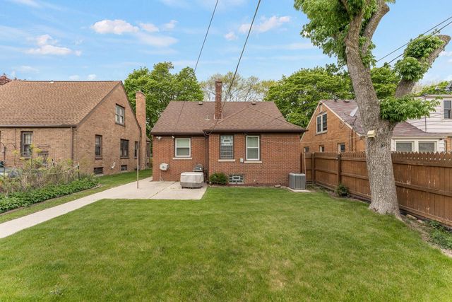 4150 46th STREET, Milwaukee, WI 53216