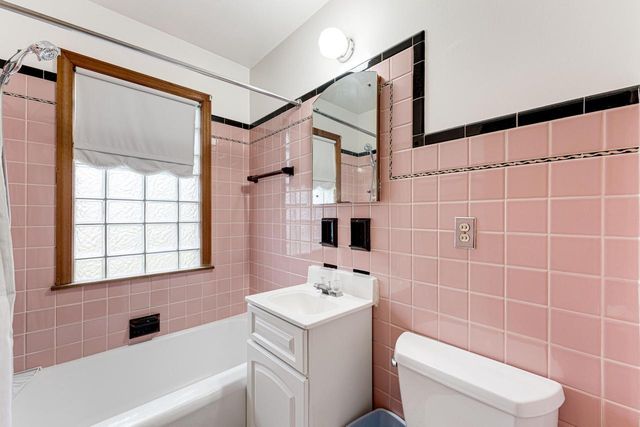 4150 46th STREET, Milwaukee, WI 53216