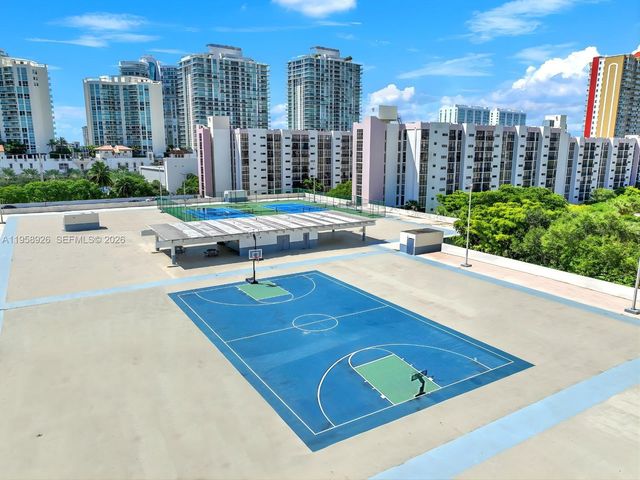 17021 N Bay Road 706, Sunny Isles Beach, FL 33160