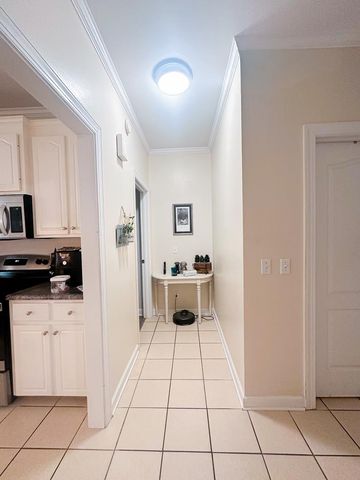 123 Lakeside Drive, Dothan, AL 36301