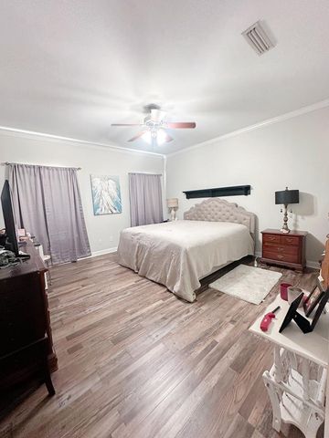 123 Lakeside Drive, Dothan, AL 36301