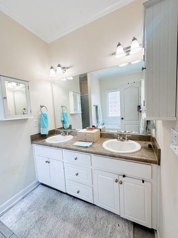 123 Lakeside Drive, Dothan, AL 36301