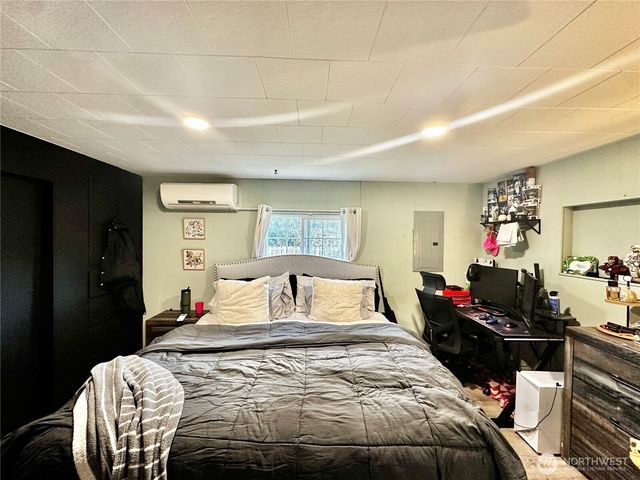 1620 Broadway Avenue, Hoquiam, WA 98550