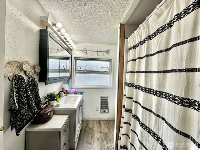 1620 Broadway Avenue, Hoquiam, WA 98550