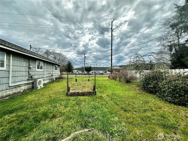 1620 Broadway Avenue, Hoquiam, WA 98550