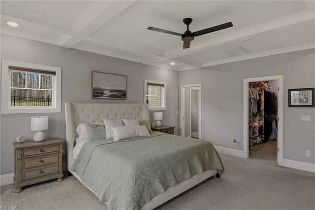 1076 Wood Duck Lane, Winston-salem, NC 27106